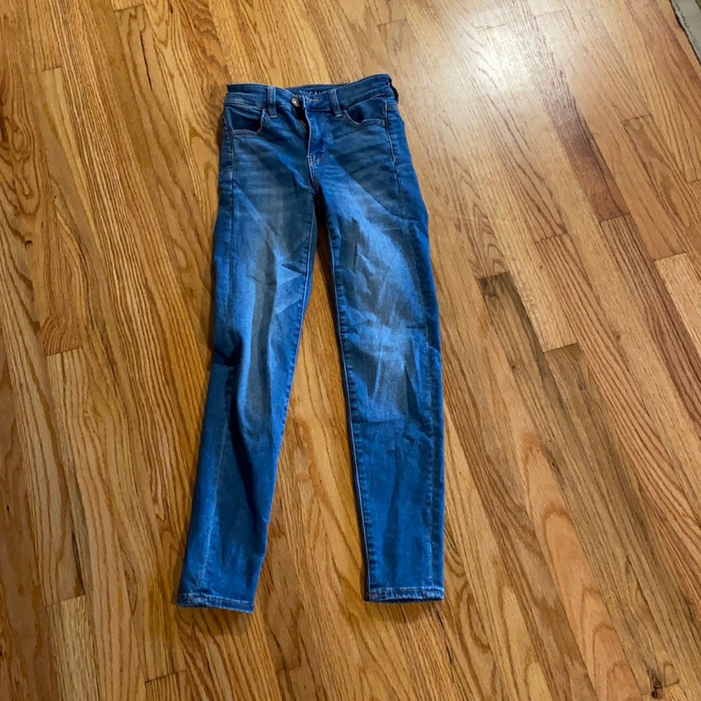 AMEARICAN EAGLE JEANS!!